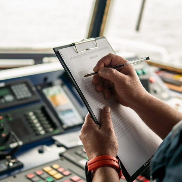 CONDITION REPORT - BOATS BETWEEN 6 METRES (19ft) AND 8 METRES (26ft)